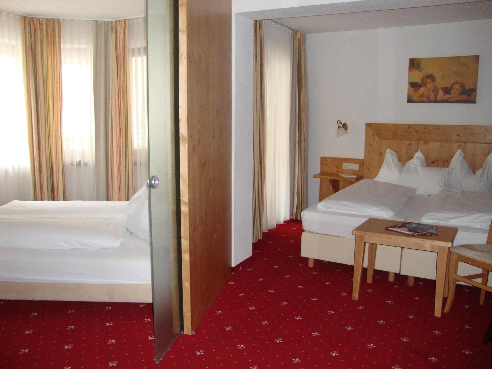 Hotel Vier Jahreszeiten By Vaya Inkl Zell Am See-Kaprun Sommerkarte Екстериор снимка